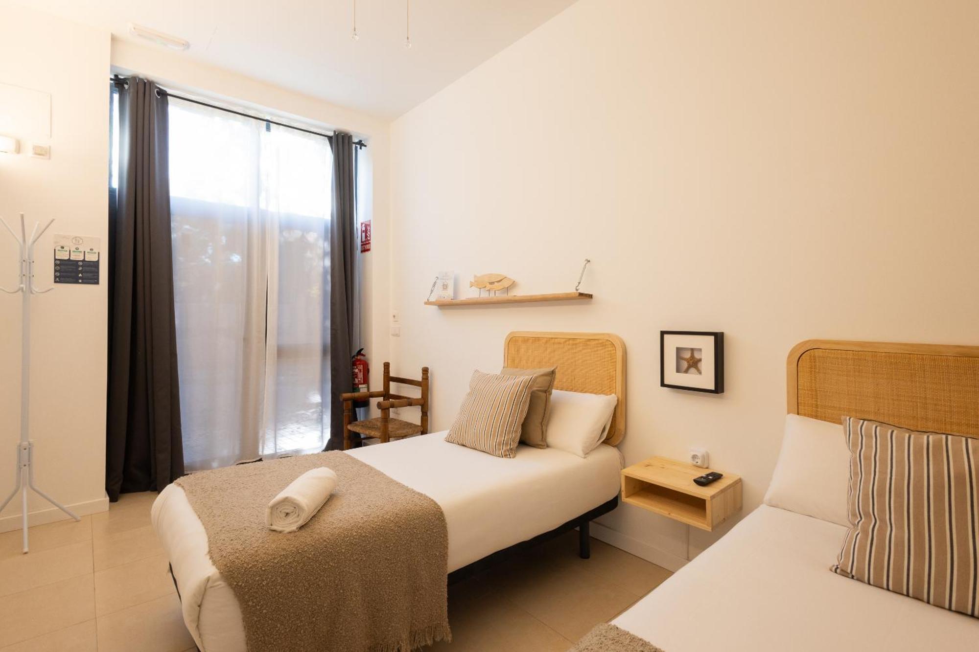 Florit Flats - The Pitiusas Rooms Valencia Ngoại thất bức ảnh