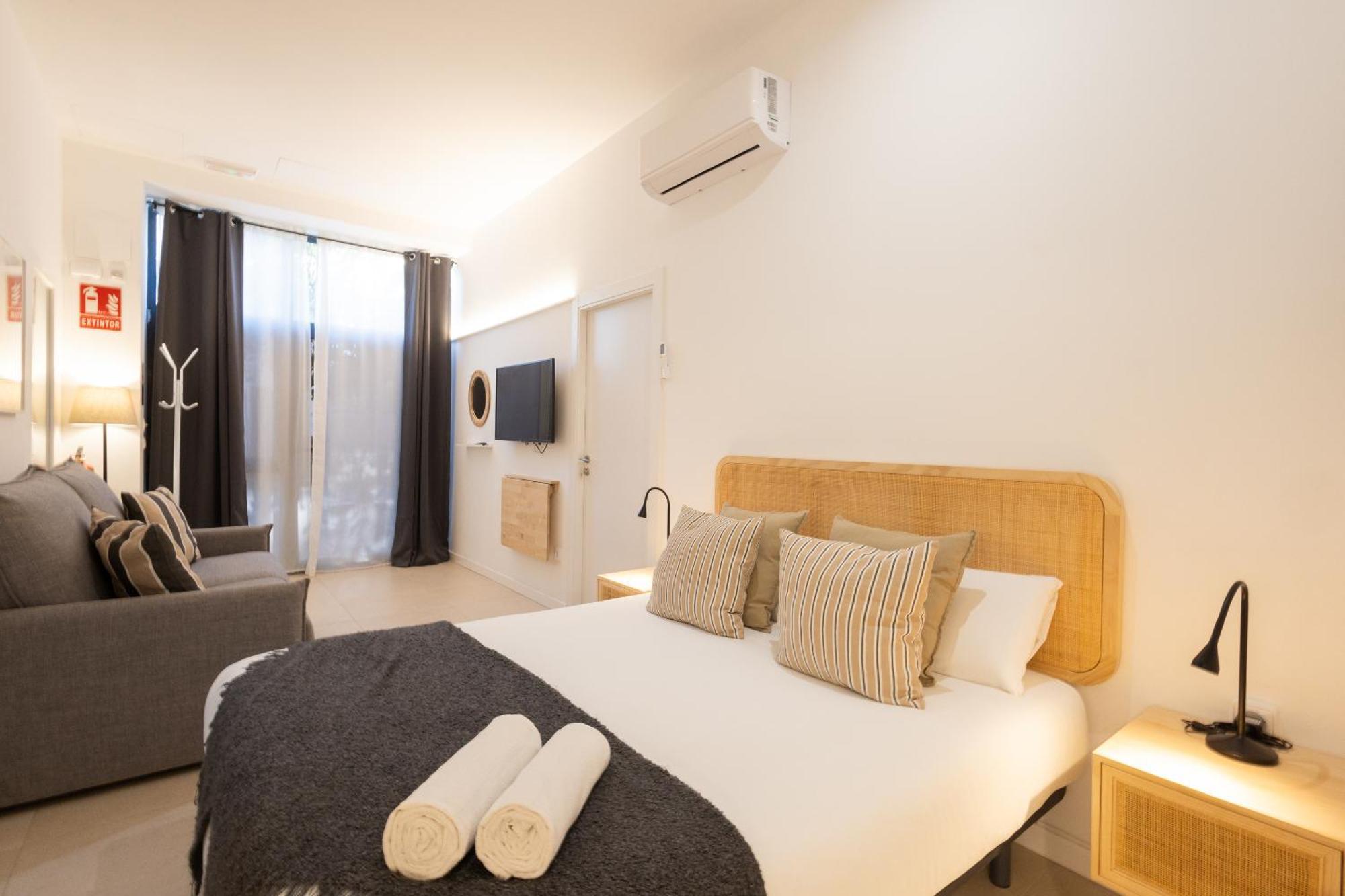 Florit Flats - The Pitiusas Rooms Valencia Ngoại thất bức ảnh